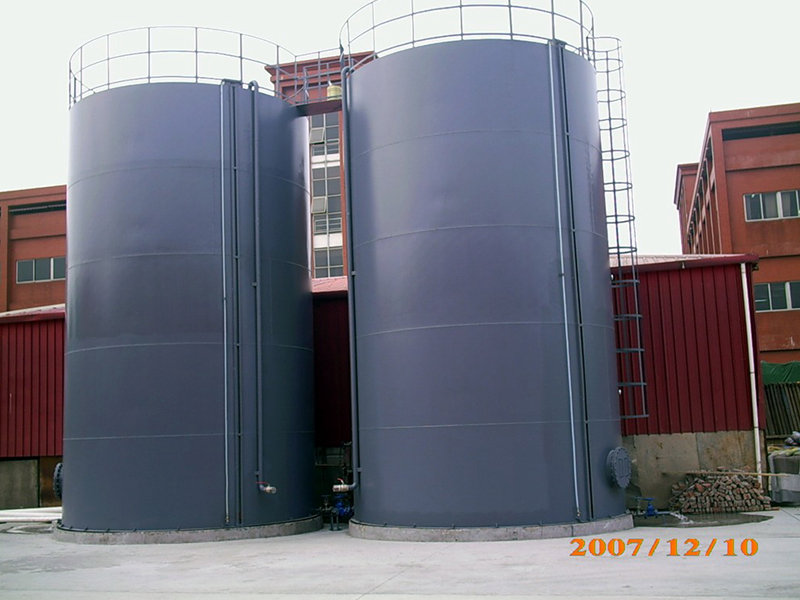 大型儲(chǔ)罐