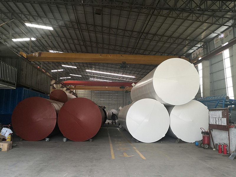 各式立、臥式儲(chǔ)罐