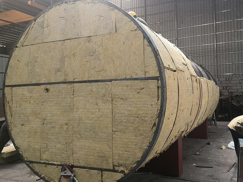 內盤管外保溫罐